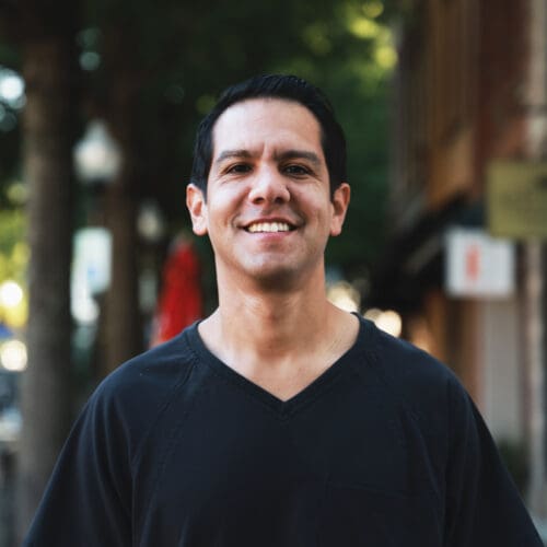 Dr. Omar Figueroa